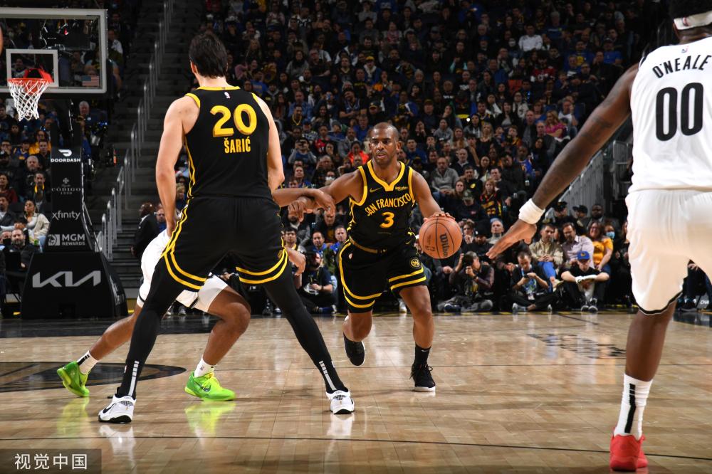 都曾或正在 都曾或正在